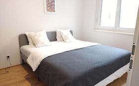 Schurli Apartment